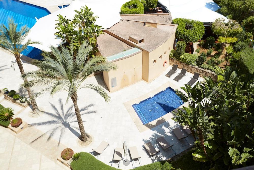 Insotel Fenicia Prestige Suites & Spa Santa Eulária des Riu Exterior foto