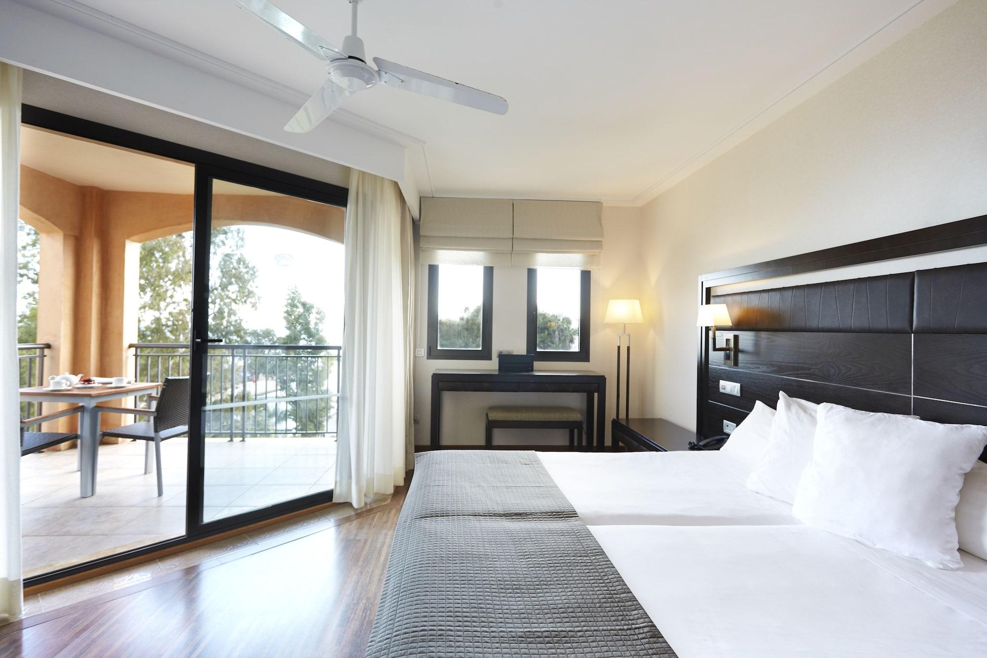 Insotel Fenicia Prestige Suites & Spa Santa Eulária des Riu Exterior foto